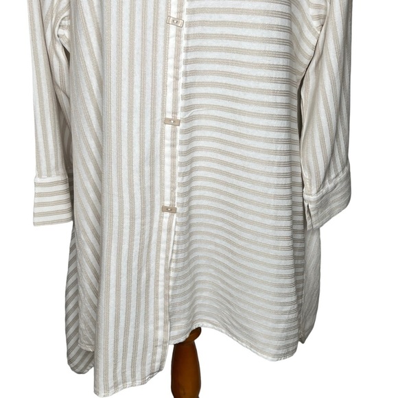Soft Surroundings Striped Long Sleeve Button Abstract Hem Long Line Top Size 1X - Picture 8 of 16